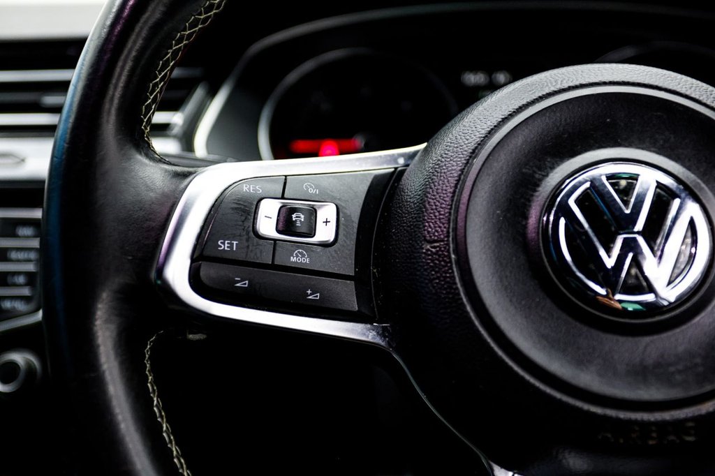 Used Volkswagen Passat 2015 for sale - 77394557: Photo 35