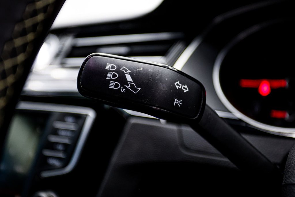 Used Volkswagen Passat 2015 for sale - 77394557: Photo 37