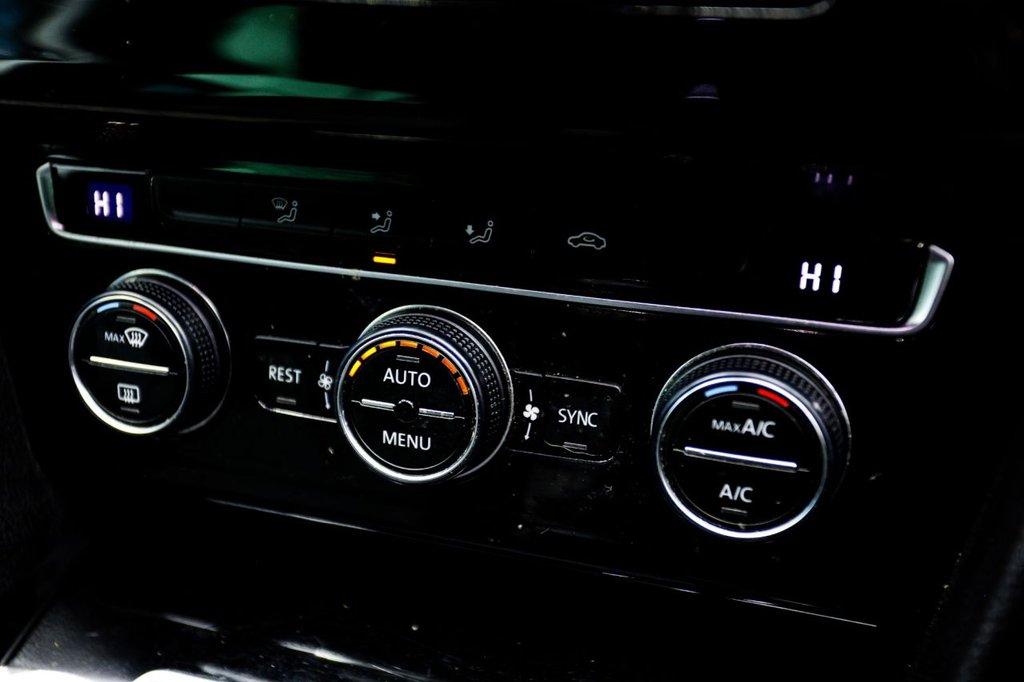 Used Volkswagen Passat 2015 for sale - 77394557: Photo 46