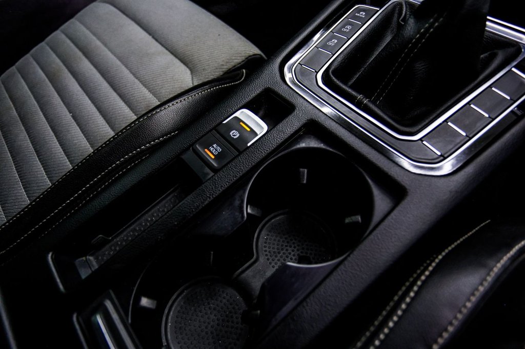 Used Volkswagen Passat 2015 for sale - 77394557: Photo 50