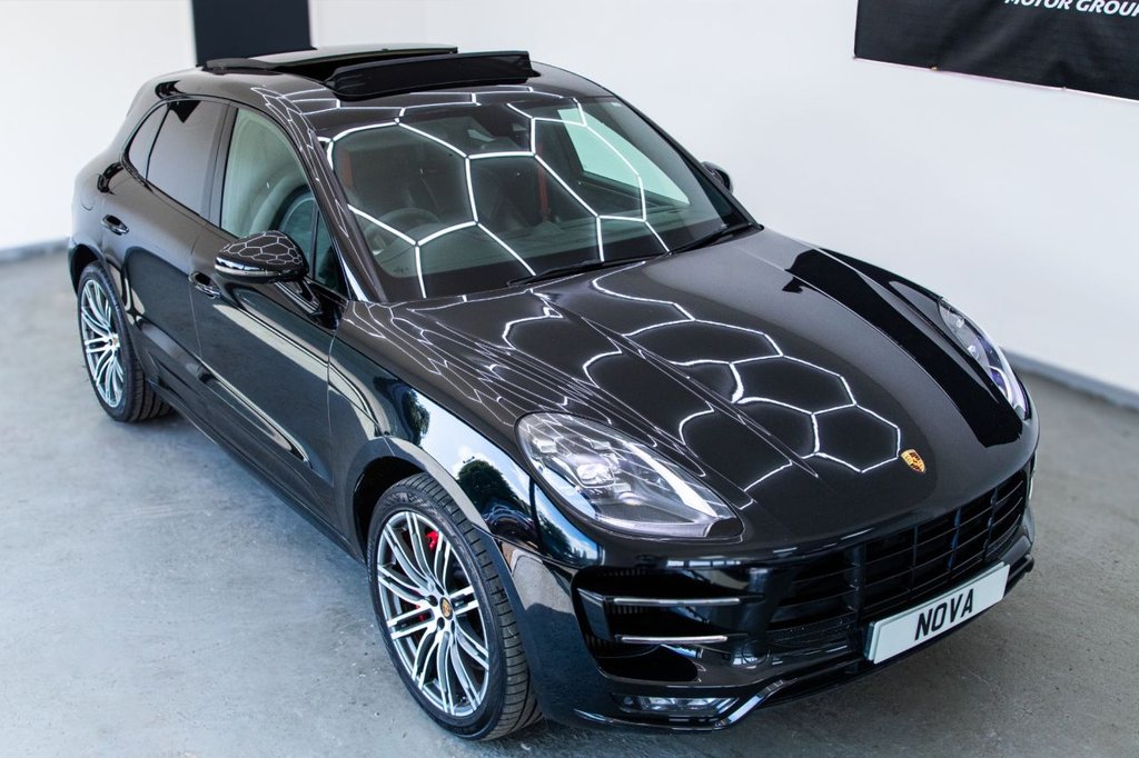 Used Porsche Macan 2018 for sale - 76303623: Photo 3