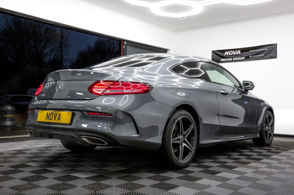 Used Mercedes-Benz C Class 2018 for sale - 76711475: Photo 10