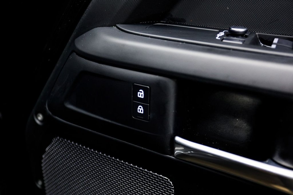 Used Land Rover Defender 2022 for sale - 77288280: Photo 33