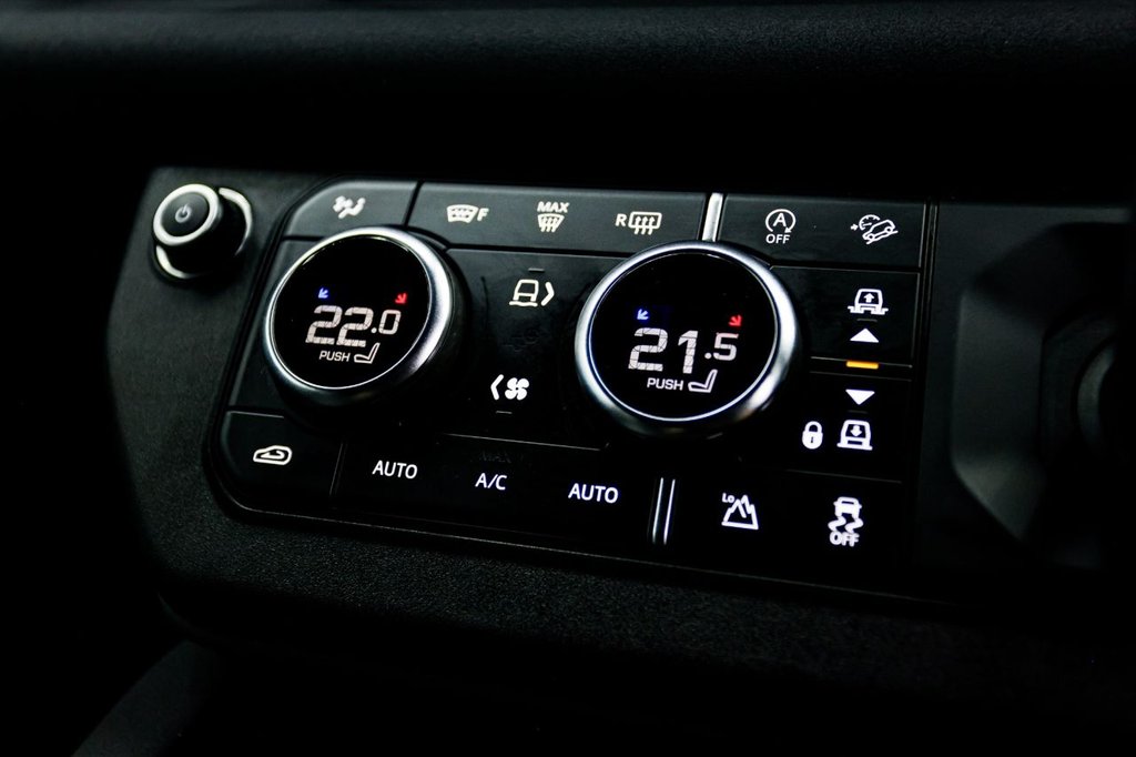 Used Land Rover Defender 2022 for sale - 77288280: Photo 49