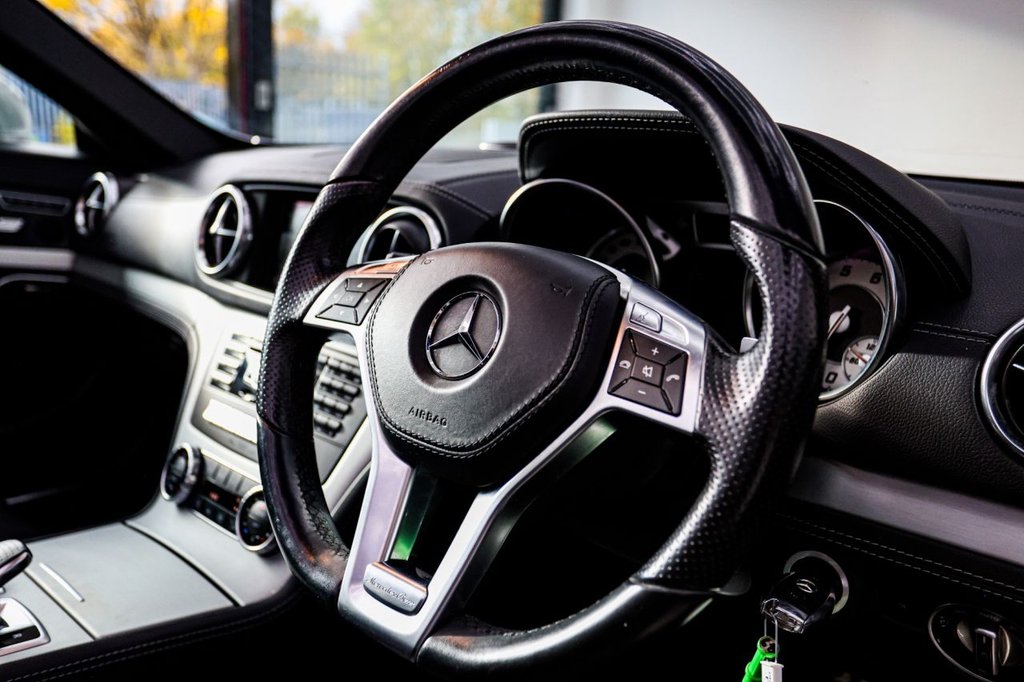 Used Mercedes-Benz SL 2013 for sale - 77436610: Photo 34