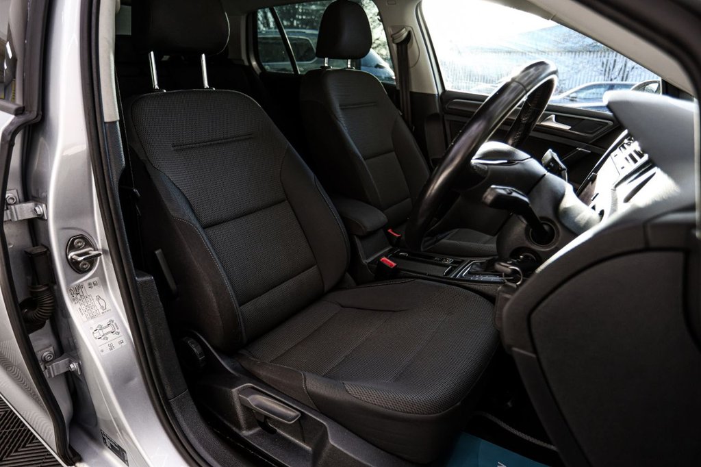 Used Volkswagen Golf 2018 for sale - 76855162: Photo 25