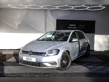 Used Volkswagen Golf 2018 for sale - 76855162: Photo