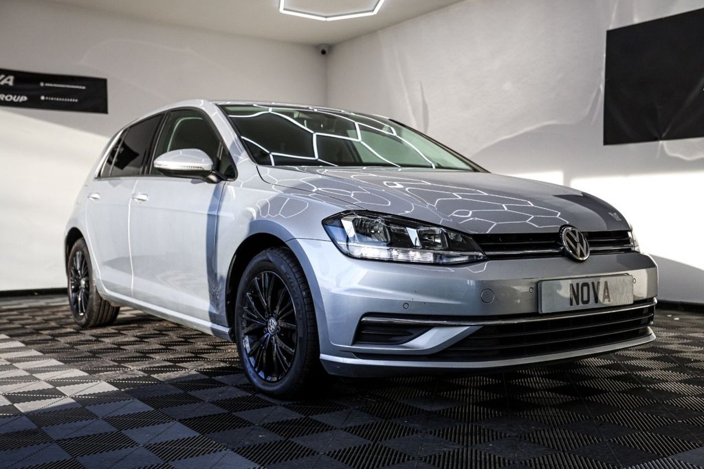 Used Volkswagen Golf 2018 for sale - 76855162: Photo 3