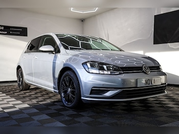 Used Volkswagen Golf 2018 for sale - 76855162: Photo