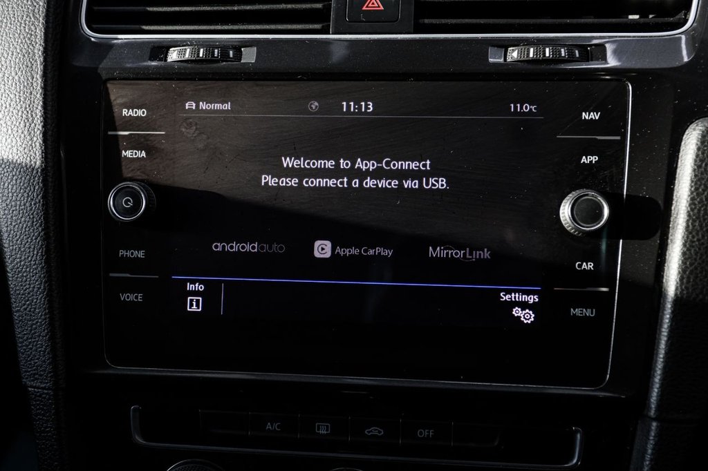 Used Volkswagen Golf 2018 for sale - 76855162: Photo 42