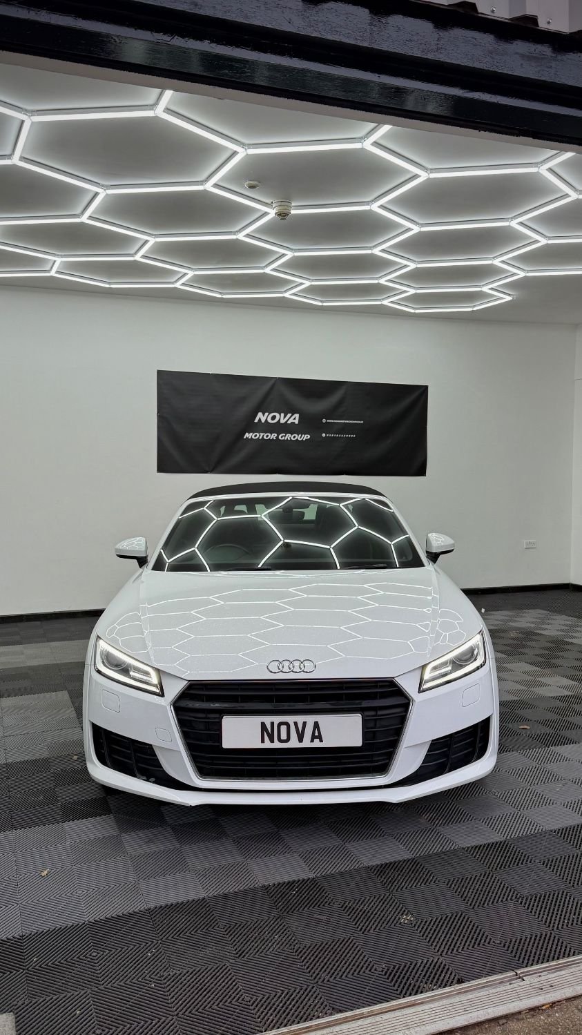 Used Audi TT 2018 for sale - 77133334: Photo 2