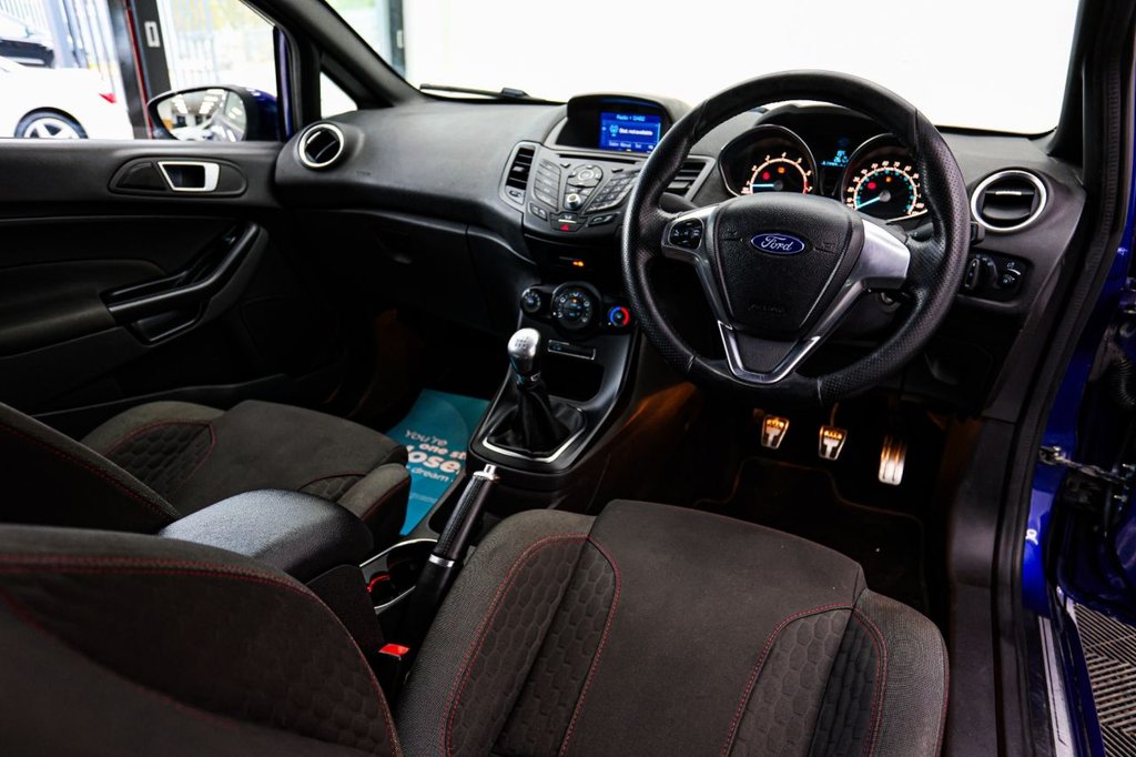 Used Ford Fiesta 2017 for sale - 77301803: Photo 31