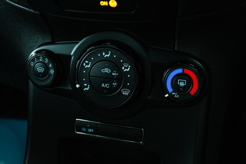 Used Ford Fiesta 2017 for sale - 77301803: Photo 47