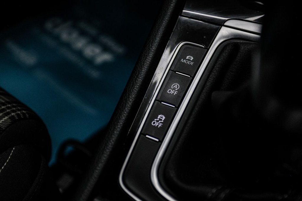 Used Volkswagen Golf 2019 for sale - 77027052: Photo 47