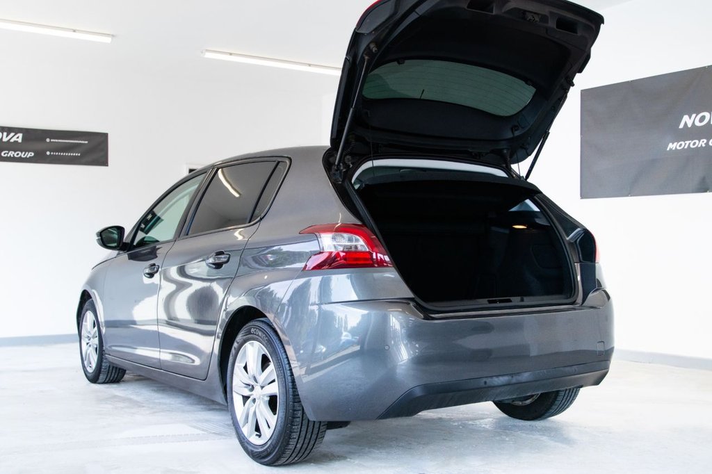 Used Peugeot 308 2017 for sale - 77835000: Photo 37