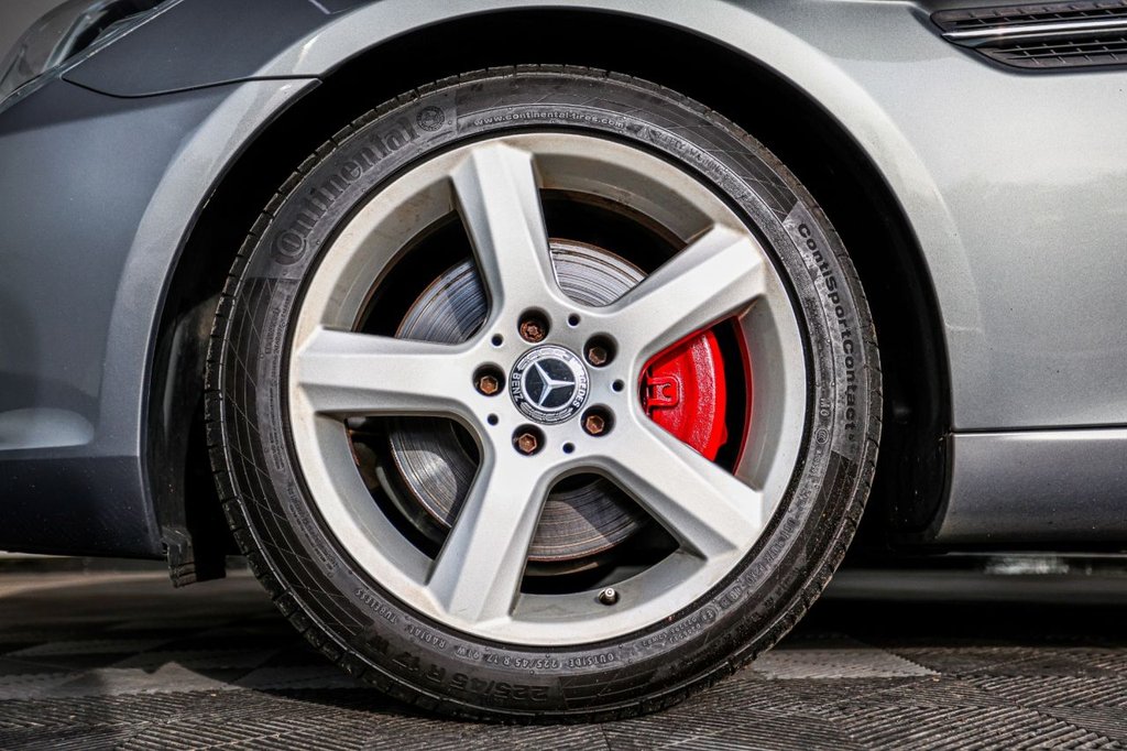 Used Mercedes-Benz SLK 2014 for sale - 76396080: Photo 18