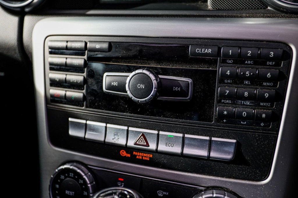 Used Mercedes-Benz SLK 2014 for sale - 76396080: Photo 39