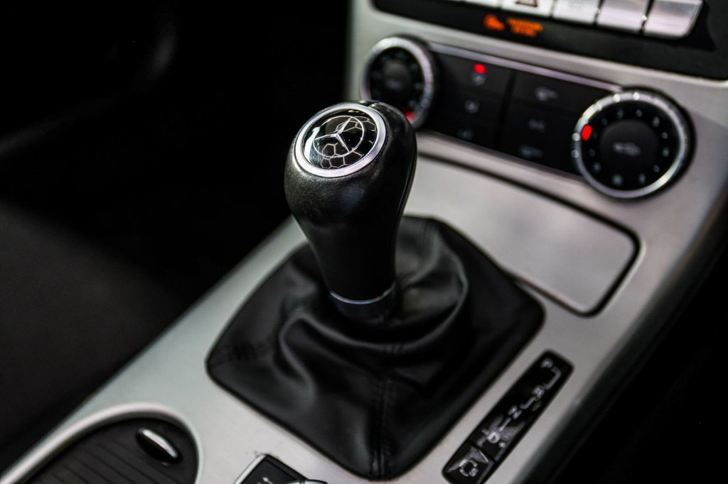 Used Mercedes-Benz SLK 2014 for sale - 76396080: Photo 41