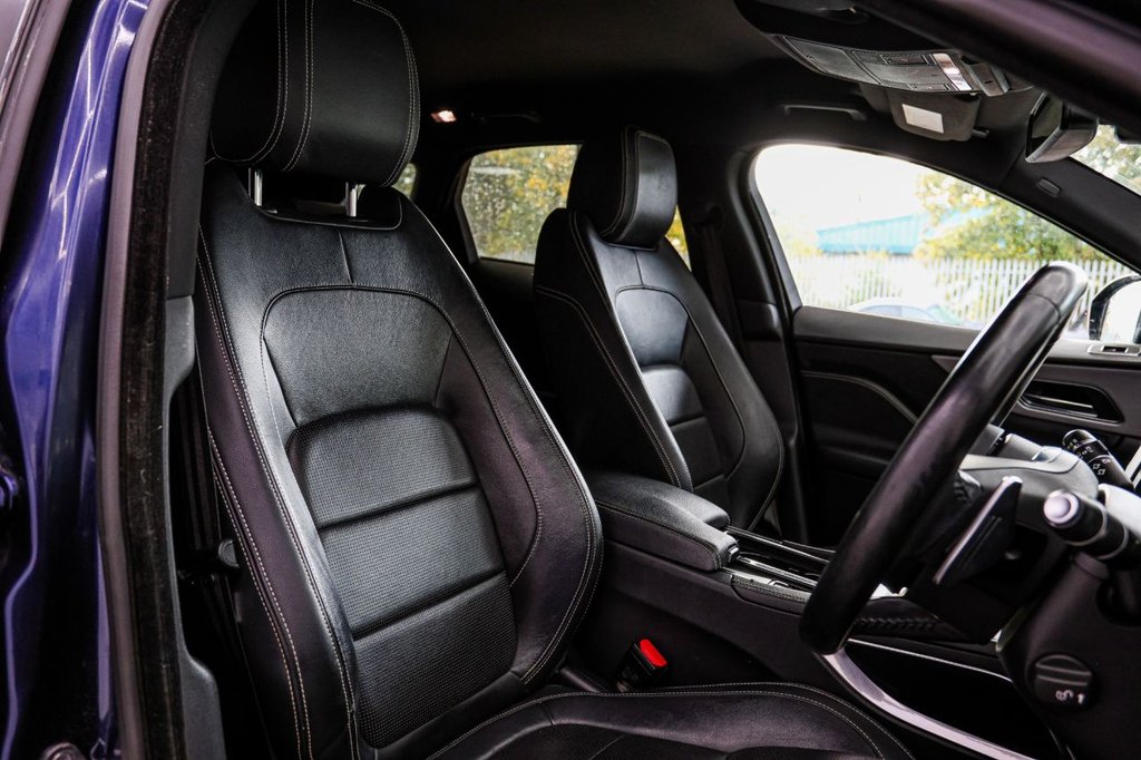Used Jaguar F-Pace 2018 for sale - 76291815: Photo 27