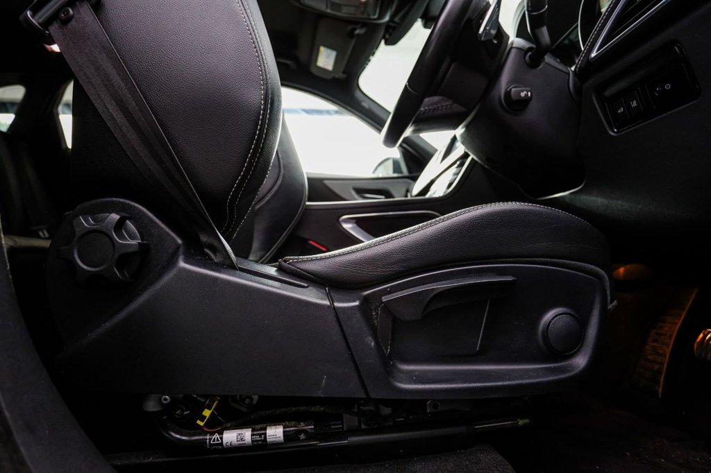 Used Jaguar F-Pace 2018 for sale - 76291815: Photo 33