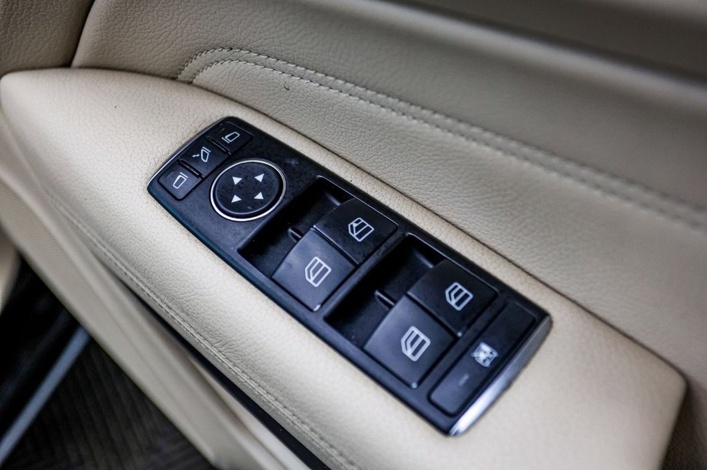 Used Mercedes-Benz E Class 2013 for sale - 77953027: Photo 30