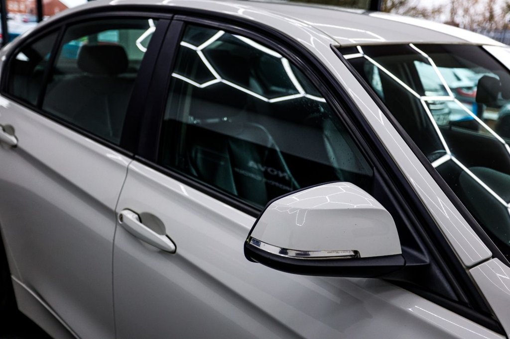 Used BMW 3 Series 2014 for sale - 77631859: Photo 20