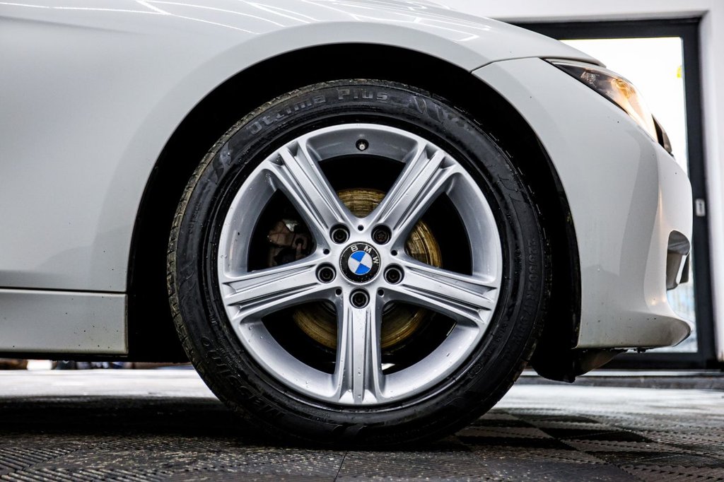 Used BMW 3 Series 2014 for sale - 77631859: Photo 22