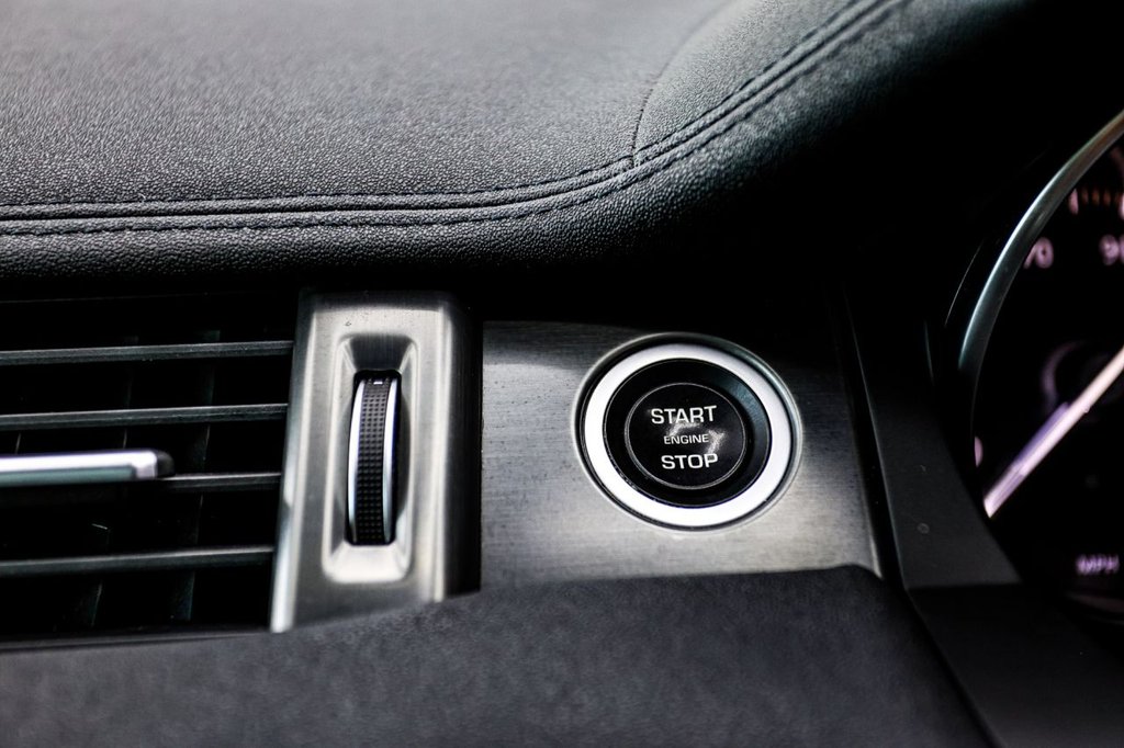 Used Land Rover Range Rover Evoque 2018 for sale - 77572153: Photo 40