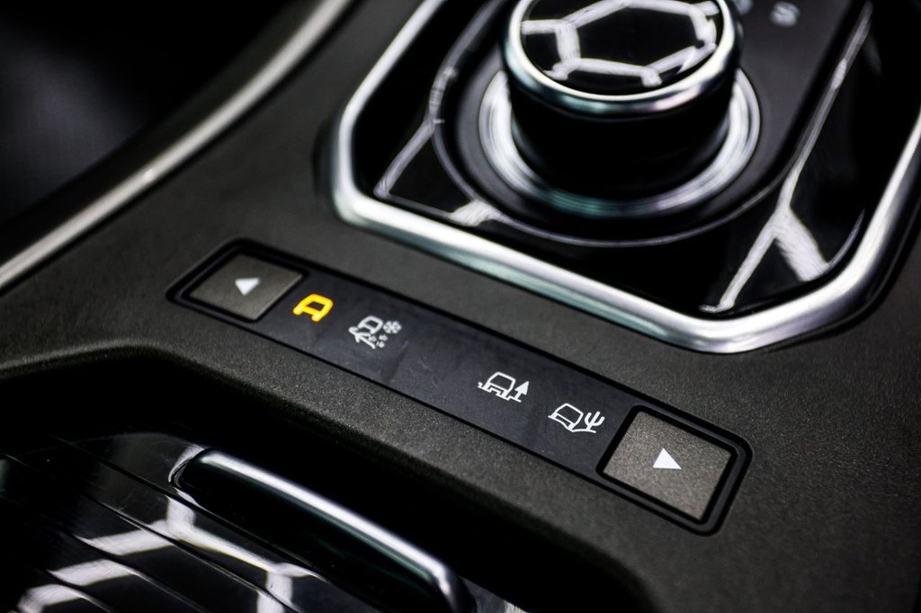 Used Land Rover Range Rover Evoque 2018 for sale - 77572153: Photo 46