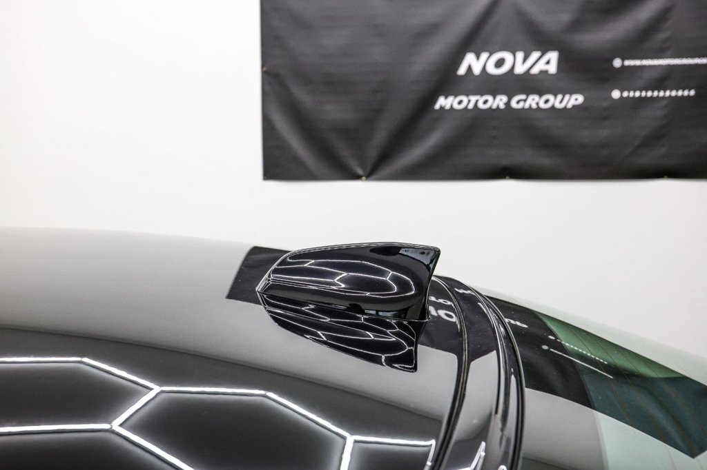 Used Jaguar XE 2018 for sale - 76582609: Photo 17