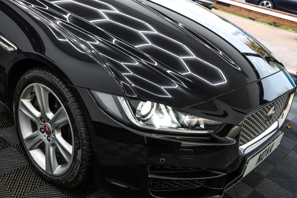 Used Jaguar XE 2018 for sale - 76582609: Photo 22