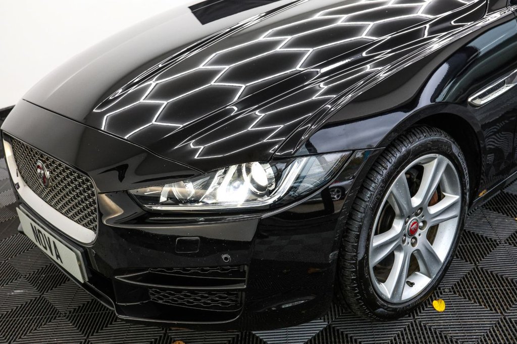 Used Jaguar XE 2018 for sale - 76582609: Photo 23