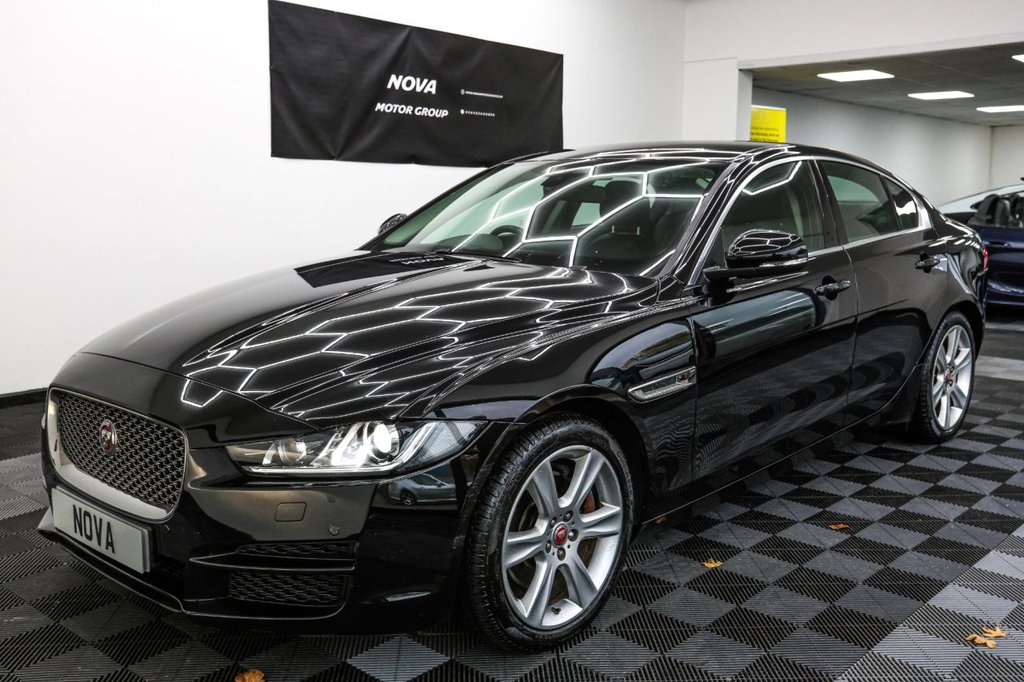 Used Jaguar XE 2018 for sale - 76582609: Photo 7