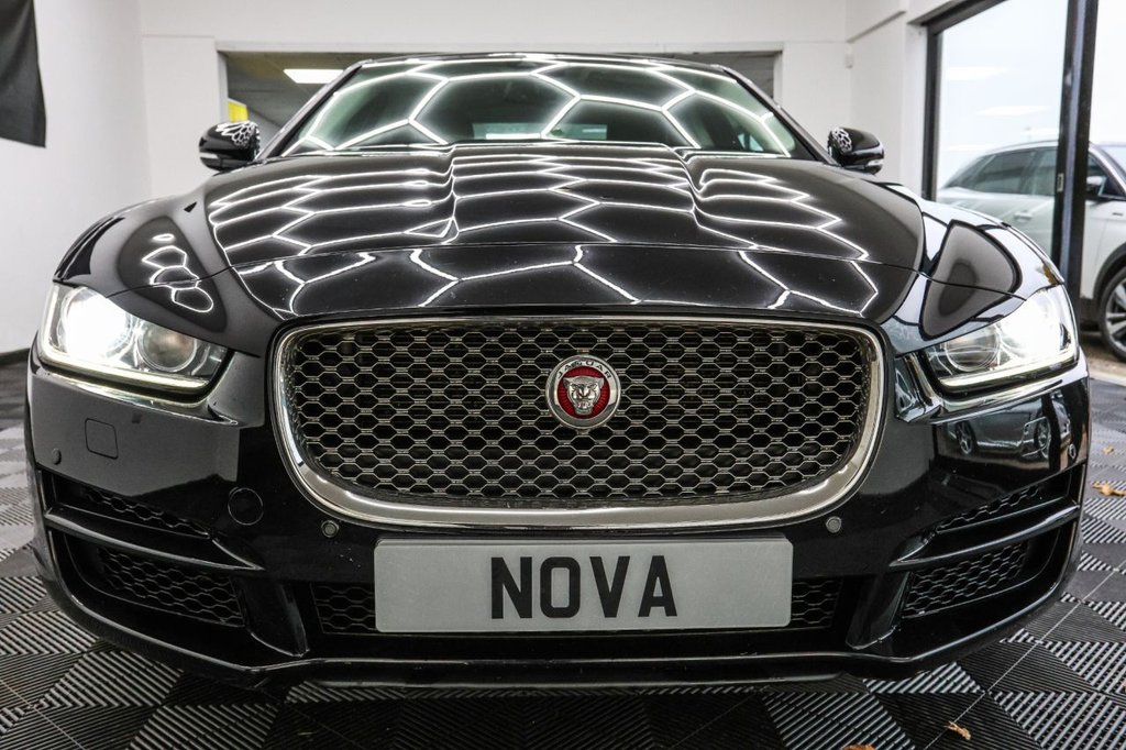 Used Jaguar XE 2018 for sale - 76582609: Photo 8