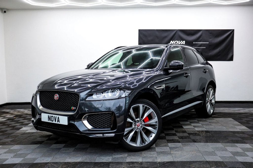 Used Jaguar F-Pace 2017 for sale - 77288241: Photo 2