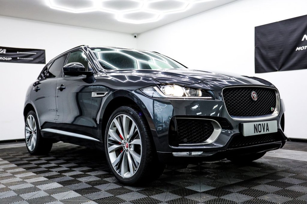 Used Jaguar F-Pace 2017 for sale - 77288241: Photo 3