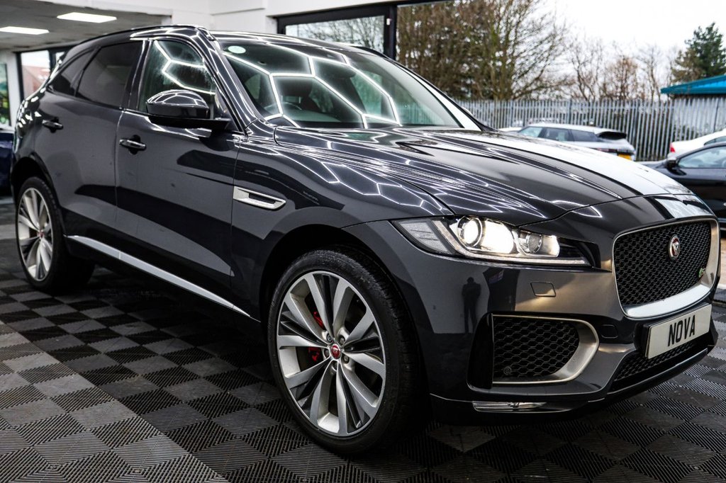 Used Jaguar F-Pace 2017 for sale - 77288241: Photo 9
