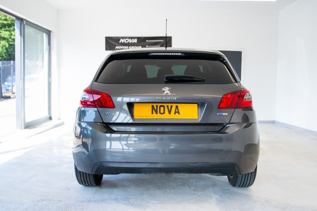 Used Peugeot 308 2017 for sale - 77976680: Photo 8