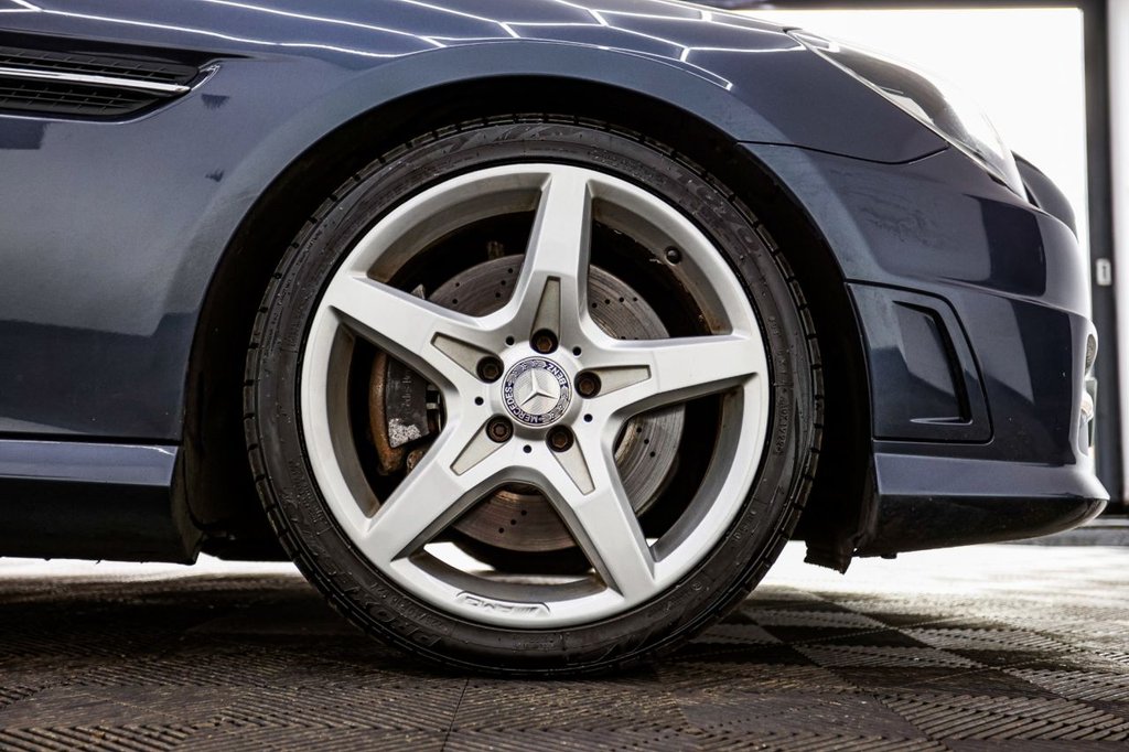 Used Mercedes-Benz SLK 2012 for sale - 77636768: Photo 22