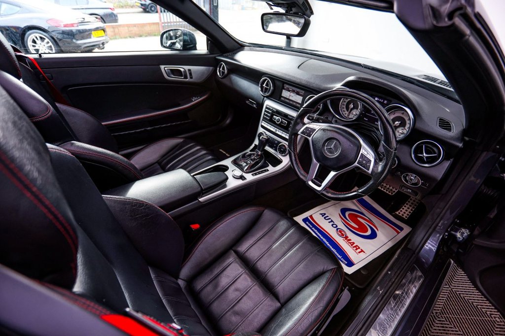 Used Mercedes-Benz SLK 2012 for sale - 77636768: Photo 24