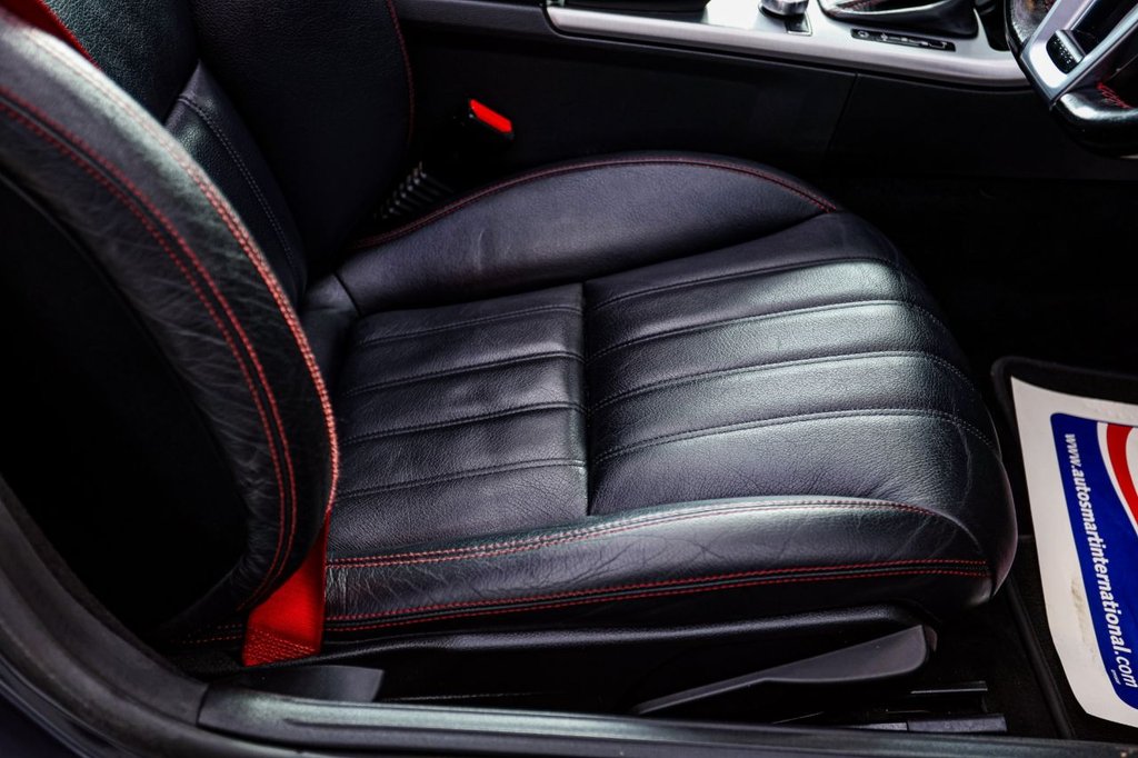 Used Mercedes-Benz SLK 2012 for sale - 77636768: Photo 27