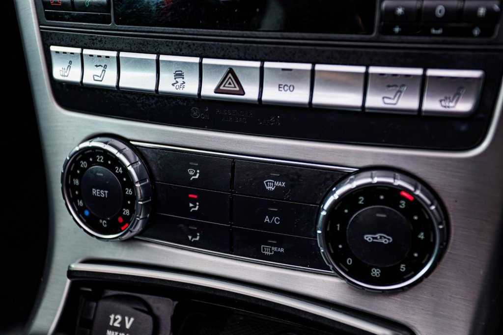 Used Mercedes-Benz SLK 2012 for sale - 77636768: Photo 42