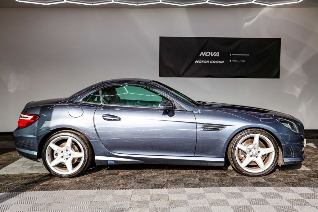 Used Mercedes-Benz SLK 2012 for sale - 77636768: Photo 5