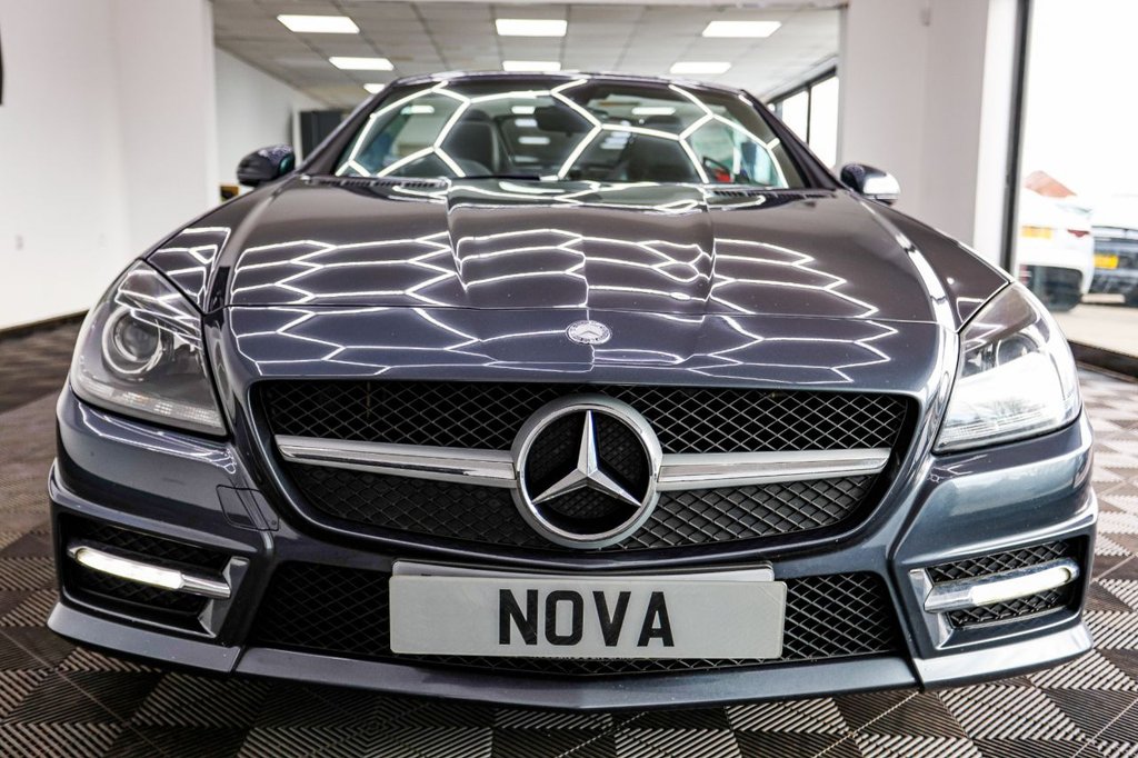 Used Mercedes-Benz SLK 2012 for sale - 77636768: Photo 8