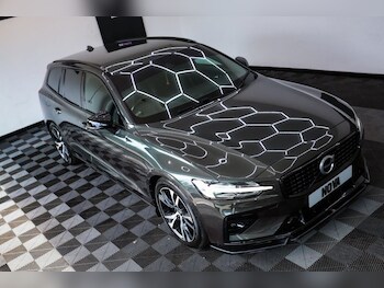 Used Volvo V60 2019 for sale - 79009696: Photo