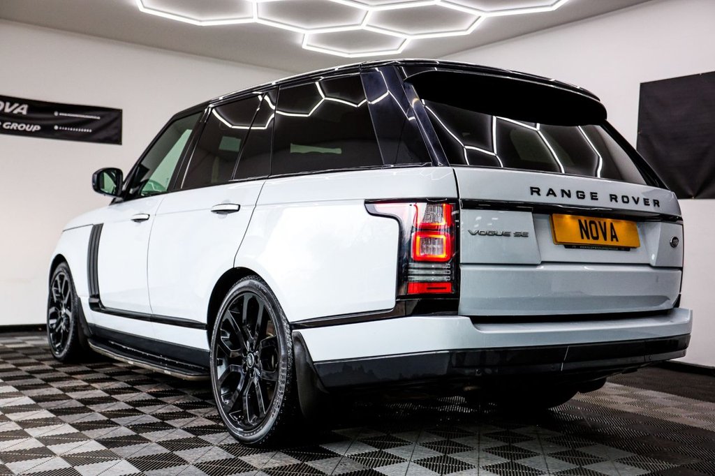 Used Land Rover Range Rover 2016 for sale - 77356690: Photo 12