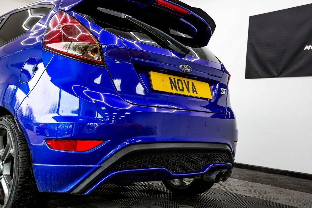 Used Ford Fiesta 2015 for sale - 77981610: Photo 14