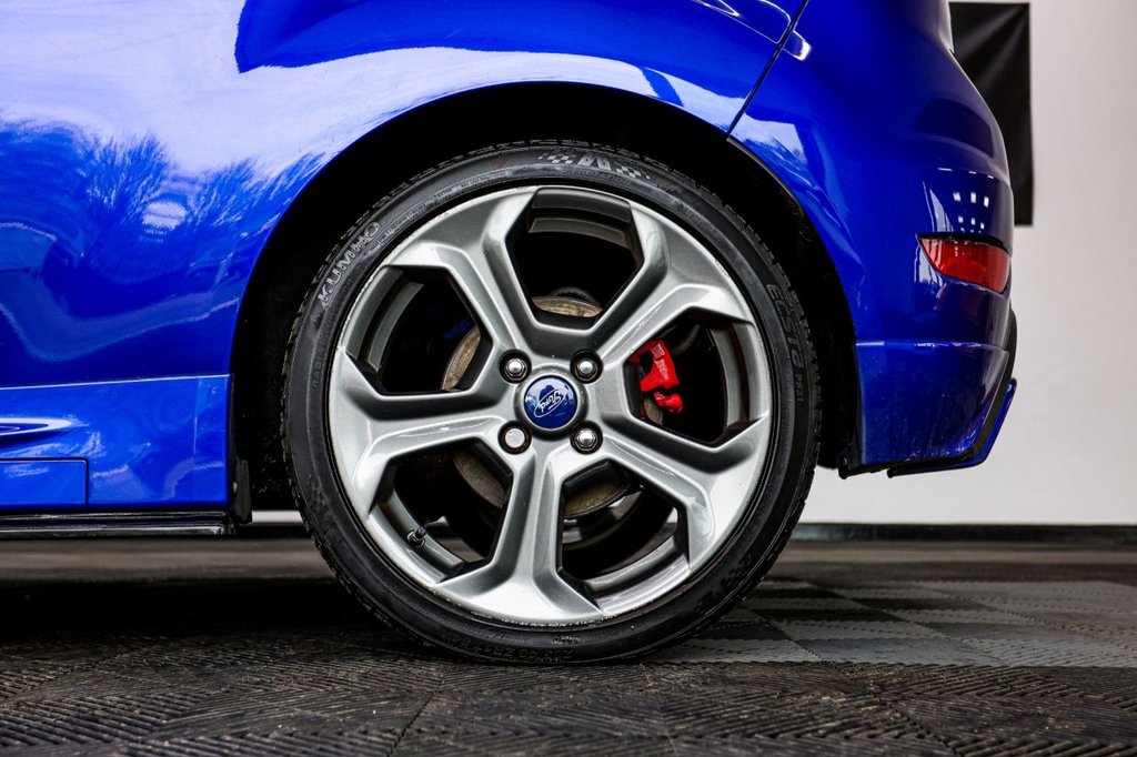 Used Ford Fiesta 2015 for sale - 77981610: Photo 15