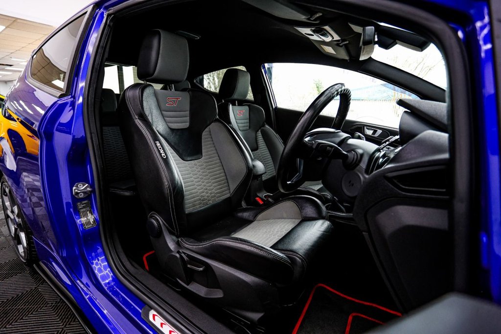 Used Ford Fiesta 2015 for sale - 77981610: Photo 25