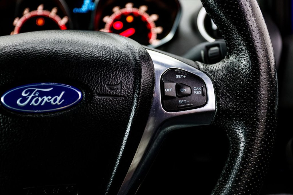 Used Ford Fiesta 2015 for sale - 77981610: Photo 34